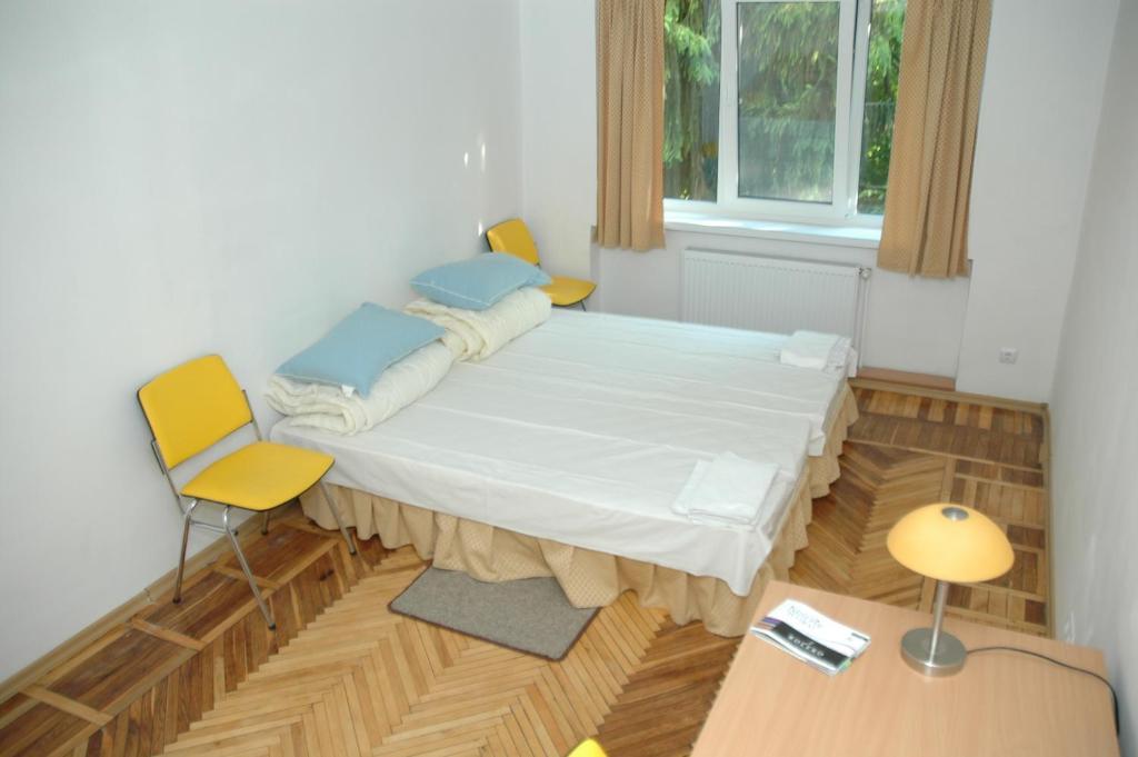 Yellow House Hostel Lviv Kamer foto